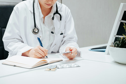 Are doctors obliged to give your full medical history to a life insurer?